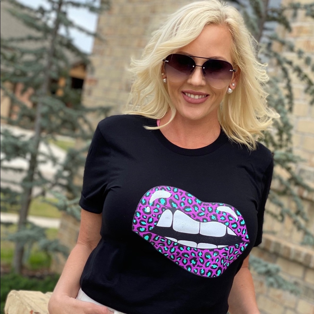 Lips and Leopard Tee